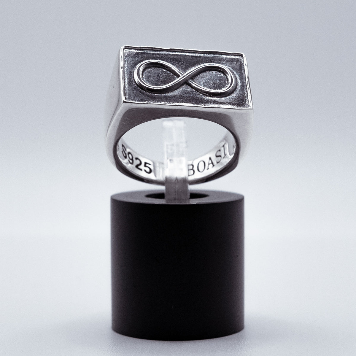 Anillo Infinito de plata 925 BOASI, vista lateral